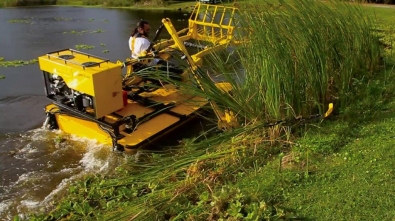 Cleaning Out Waterway Weeds Without Chemicals